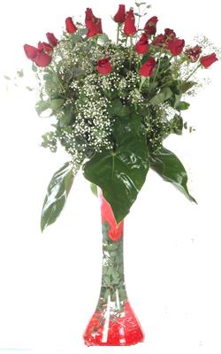  Siirt çiçek siparişi sitesi  19 ADET GÜL VE FIL CAM AYAGI