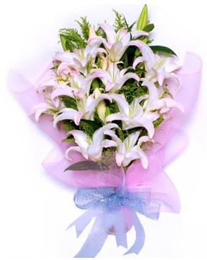 5 dal kazablankadan muhteşem buket  Siirt İnternetten çiçek siparişi 