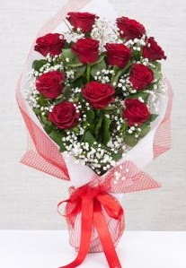 11 kırmızı gülden buket çiçeği  Siirt internetten çiçek satışı 
